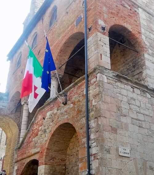 Suvereto: avviso pubblico per apertura botteghe artigiane artistiche e di servizi al turismo