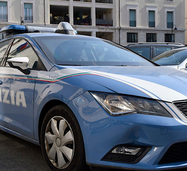 Polizia di Stato - Pennainmovimento