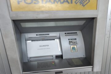 Sportello automatico Atm Poste - Pennainmovimento