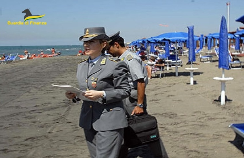 Controlli stabilimenti balneari - Pennainmovimento