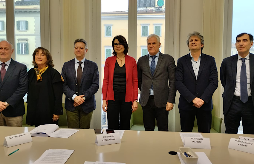 Livorno: firmato protocollo d’intesa per intervenire sul fenomeno degli abbandoni di rifiuti sulle strade provinciali