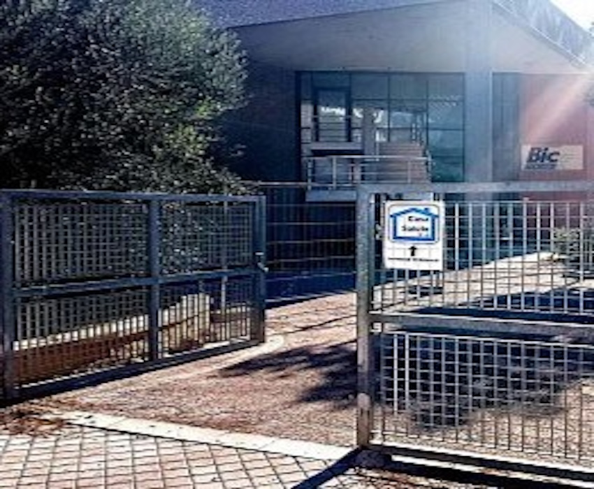 Cancello Casa della Salulte Venturina Terme - Pennainmovimento