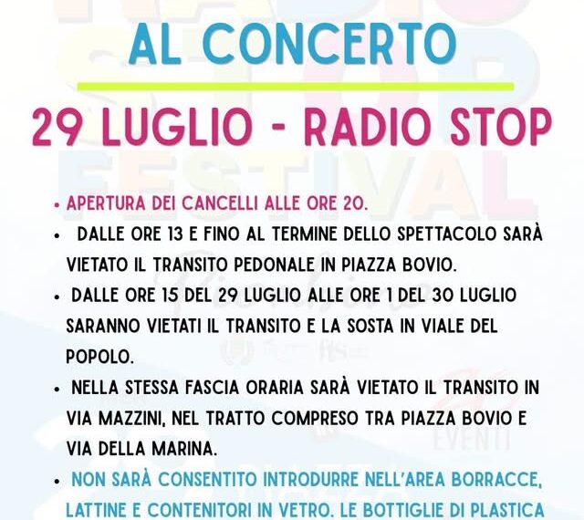 Come accedere agli spettacoli in piazza Bovio